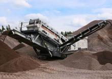 मोबाइल स्क्रीनिंग प्लांट Metso Lokotrack ST3.5