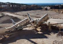 मोबाइल स्क्रीनिंग प्लांट Metso Lokotrack ST 620