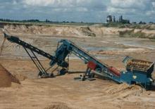 मोबाइल स्क्रीनिंग प्लांट Powerscreen Mark II 8x4