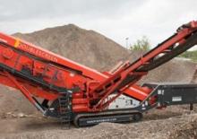 मोबाइल स्क्रीनिंग प्लांट Sandvik QA 451