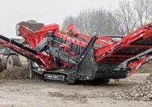 मोबाइल स्क्रीनिंग प्लांट Sandvik QE441 FFMS
