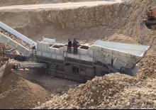 मोबाइल स्क्रीनिंग प्लांट Gipo RR 130/20