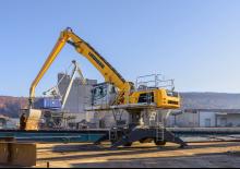 मटेरियल हैंडलर Liebherr LH 60 M High Rise Port Litronic