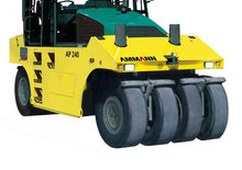 रबर-व्हील्ड रोलर Ammann AP 240