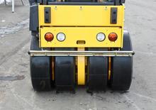 कॉम्बिनेशन रोलर Bomag BW 100 ACM-5
