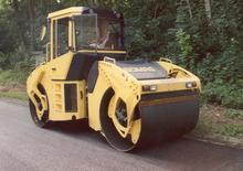 टैंडम वाइब्रेशन रोलर Bomag BW 161 AD-4