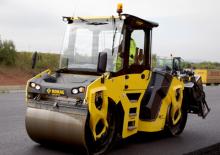 टैंडम वाइब्रेशन रोलर Bomag BW 202 ADO-50