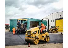 टैंडम वाइब्रेशन रोलर Caterpillar CB2.5