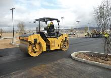 टैंडम वाइब्रेशन रोलर Caterpillar CB54B