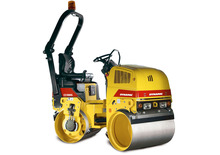टैंडम वाइब्रेशन रोलर Dynapac CC 900 S