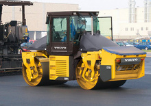 टैंडम वाइब्रेशन रोलर Volvo DD95