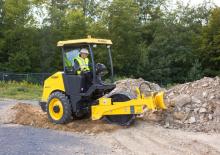 सिंगल-ड्रम रोलर Bomag BW 124 PDH-5