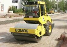 सिंगल-ड्रम रोलर Bomag BW 177 DH-4 BVC