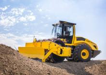 सिंगल-ड्रम रोलर Bomag BW 213 PDH-4i