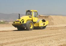 सिंगल-ड्रम रोलर Bomag BW 216 DH-4