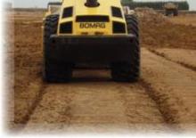 सिंगल-ड्रम रोलर Bomag BW 226 DH-4