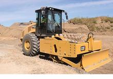 सिंगल-ड्रम रोलर Caterpillar CP74B