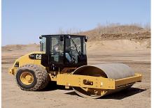 सिंगल-ड्रम रोलर Caterpillar CS533E