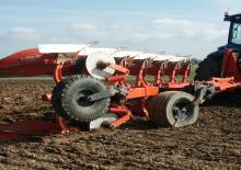 प्लाउ Kuhn Multi-Master 183 5E NSH + ZX 