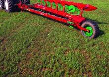 प्लाउ Kverneland RB 100