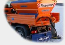 माउंटेड स्प्रेडिंग असेंबली Fiedler FSS 1500