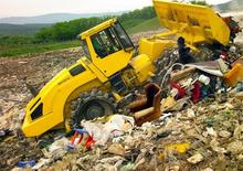 कचरा कॉम्पेक्टर Bomag BC 472 RB