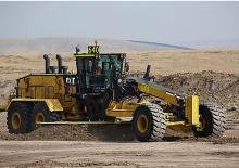 ग्रेडर Caterpillar 24
