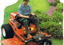 म्यूनिसिपल ट्रैक्टर फ्रंट हिच Kubota ZD 21