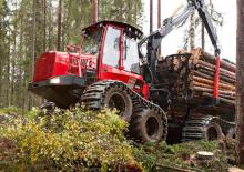 फॉरवर्डर Komatsu 845