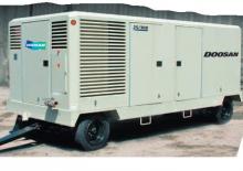 पोर्टेबल एयर कंप्रेसर - डीजल, इलेक्ट्रिक, गैसोलीन Doosan 25/300