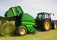 राउंड बेलर John Deere 678