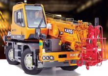 रफ-टेरेन क्रेन Kato CR 130 Rf 