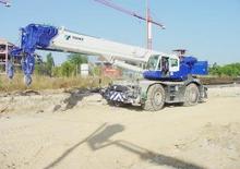 रफ-टेरेन क्रेन Tadano GR 700 EX