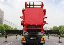 ऑल-टेरेन क्रेन Sany SAC6000