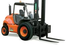 रफ टेरेन फोर्कलिफ्ट Ausa C 400 H  X4