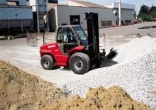 रफ टेरेन फोर्कलिफ्ट Manitou MC 50 CP