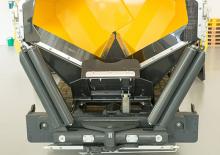व्हील्ड एस्फाल्ट पेवर Bomag BF 300 P 2 S 340-2