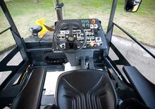 व्हील्ड एस्फाल्ट पेवर Bomag BF 300 P-S 340-2