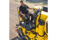 ट्रैक्ड एस्फाल्ट पेवर Bomag BM 1200/35