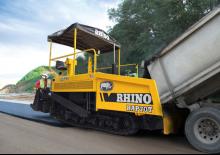 ट्रैक्ड एस्फाल्ट पेवर RHINO RAP70T
