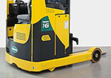 रीच ट्रक Komatsu FB 12 RJ-2 R