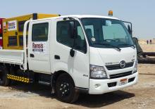 रिजिड चेसिस Hino 300 717 CREW 4x2
