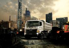 रिजिड चेसिस Hino 500 FC 1124 4x2