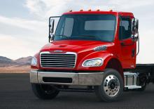 रिजिड चेसिस Freightliner M2 106 26 Extended Cab Detroit DD5