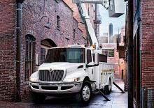 रिजिड चेसिस International MV60H 107 Crew Cab Cummins L9