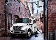 रिजिड चेसिस International MV60H 107 Day Cab Cummins B6.7