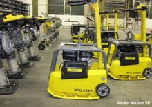 रिवर्सिबल वाइब्रेटरी प्लेट कॉम्पेक्टर Wacker Neuson BPU2540A