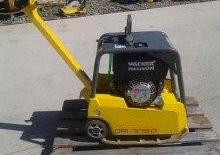 रिवर्सिबल वाइब्रेटरी प्लेट कॉम्पेक्टर Wacker Neuson DPU3750H