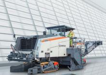 रोड रीसाइक्लिंग मशीन/-कोल्ड रीसाइकलर Wirtgen W 380 CRi