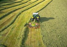रोटरी रेक Claas Liner 550 T